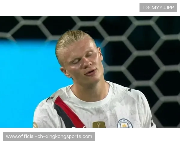 10个饼一口没吃上！曼城10-1大胜哈兰德颗粒无收，本场仅触球9次-直播吧